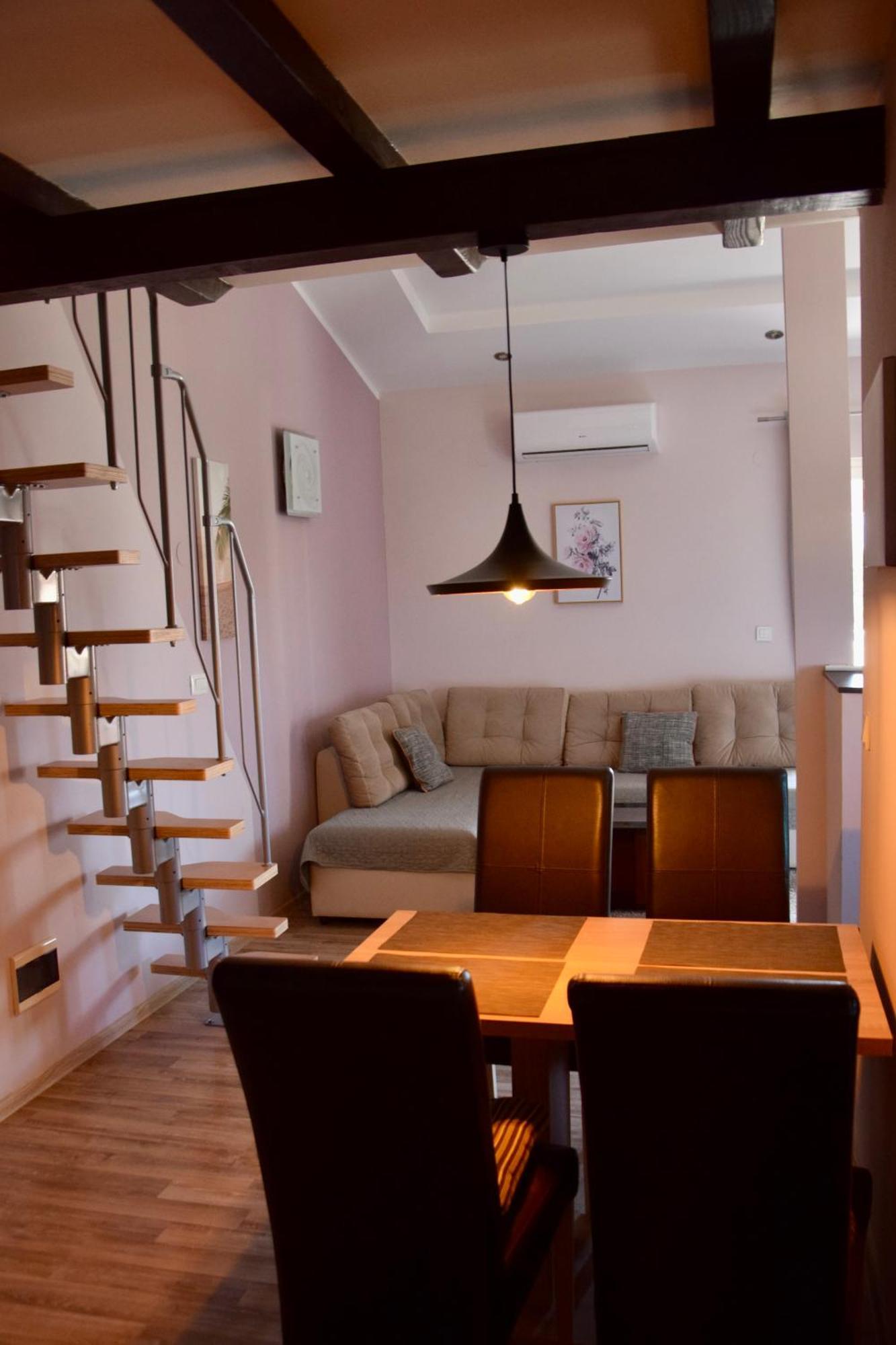 Apartments Vukalovic 2 เมดูลิน ภายนอก รูปภาพ
